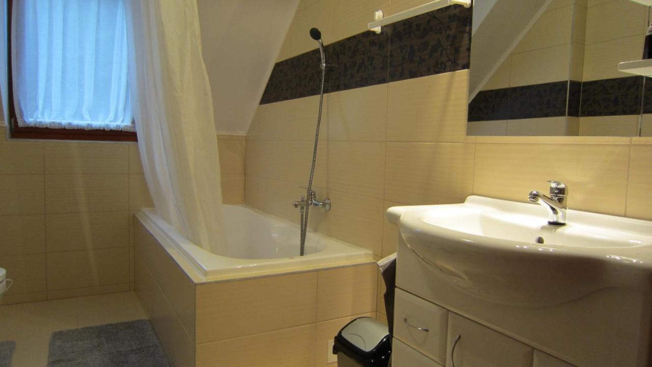 Appartment Kastelo Victoria Zalacsány Exterior foto